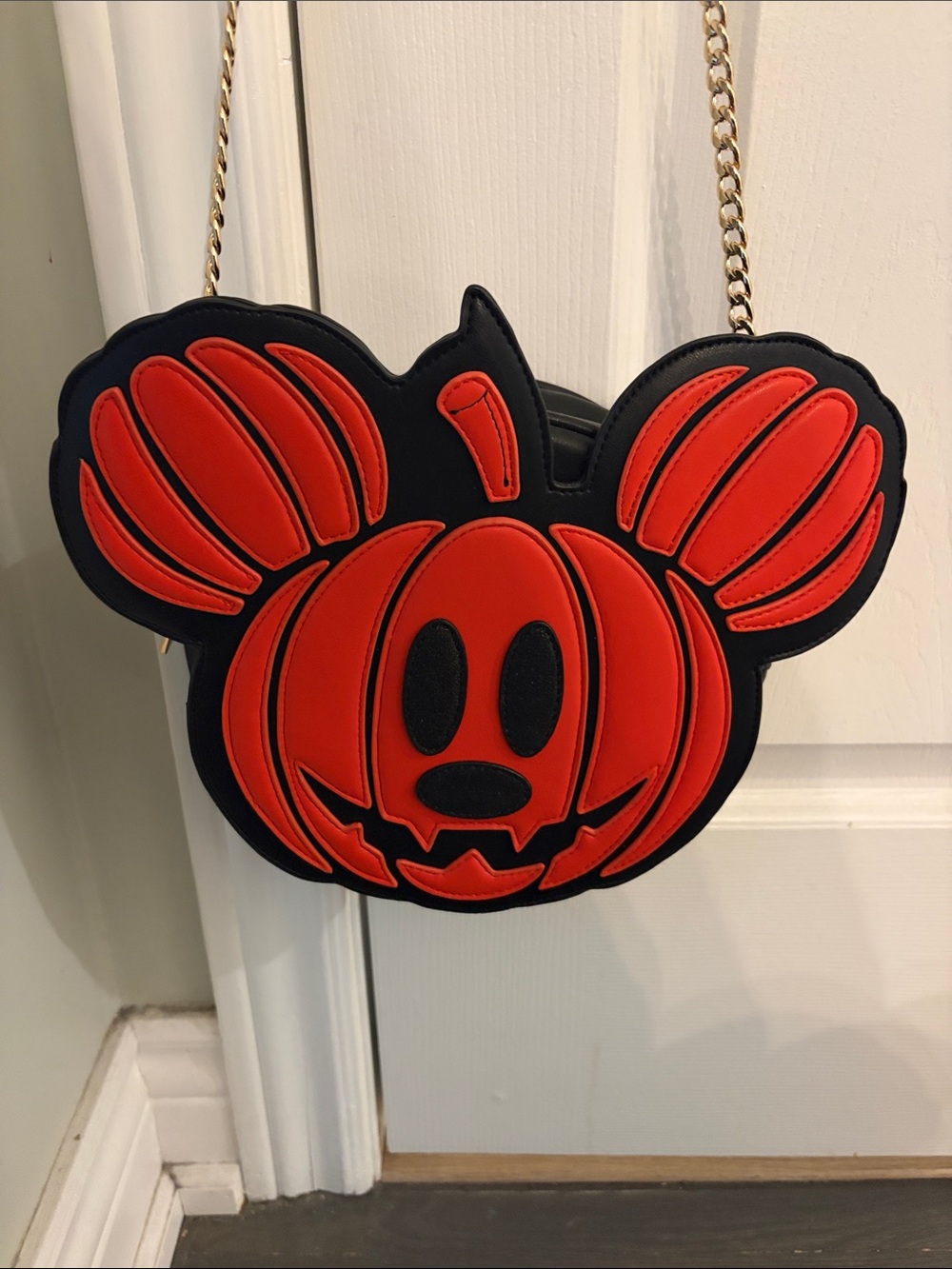Skinny Dip London x Disney Crossbody Bag - Mickey Pumpkin